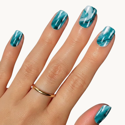 OCEANE turquoise emerald marble UV gel nail strips