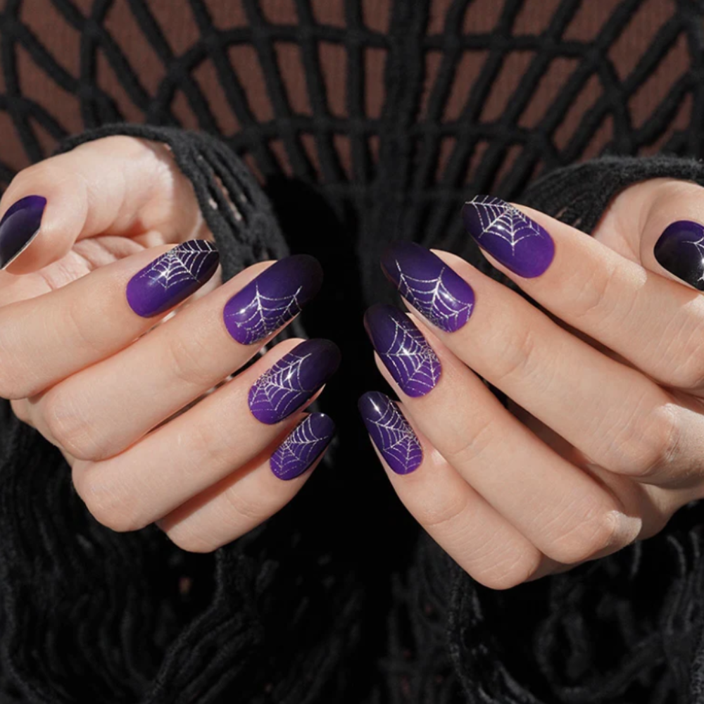 Purpthe spiofrweb gel nails