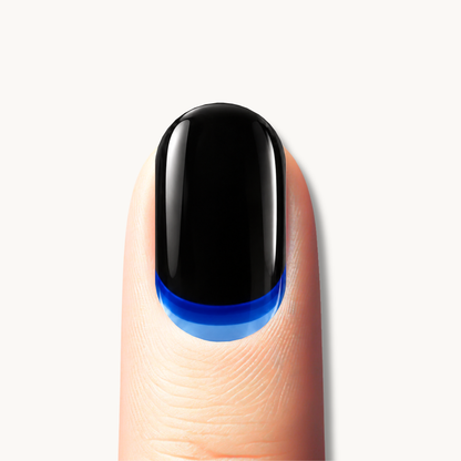 Btheck and blue manicure